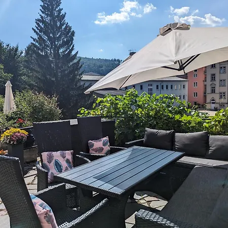 Urlaubsmagie - Uferhang - Sauna & Saisonaler Pool *