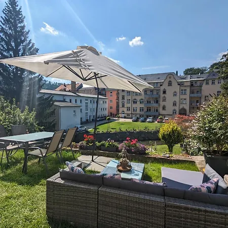 Urlaubsmagie - Uferhang - Sauna & Saisonaler Pool - Uo1