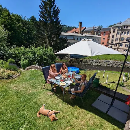 Urlaubsmagie - Uferhang - Sauna & Saisonaler Pool * Sebnitz