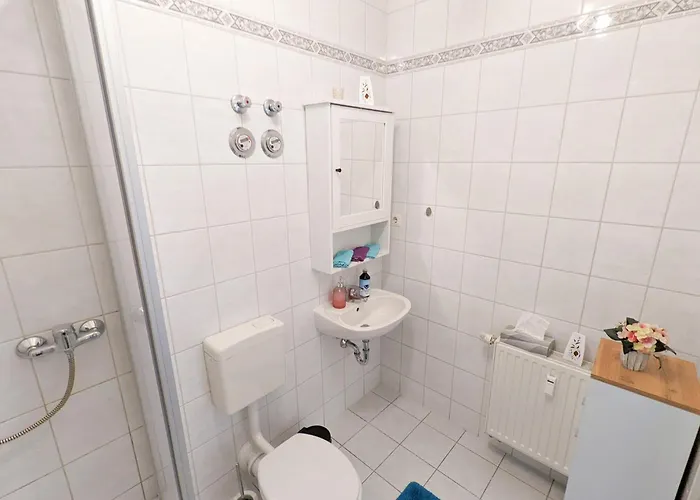 Uo - Urlaubsmagie - Helle Wohnung, Saunazugang Sebnitz